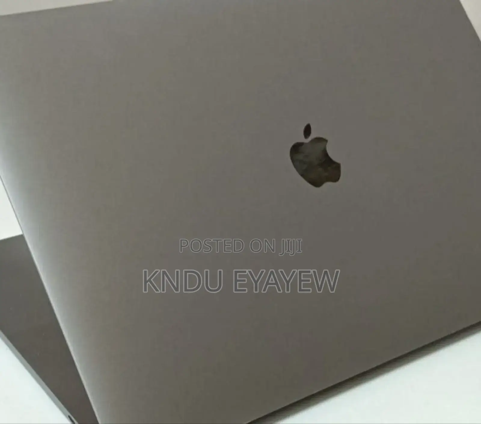 New Laptop Apple MacBook Pro 2017 16GB Intel Core I7 SSD 512GB