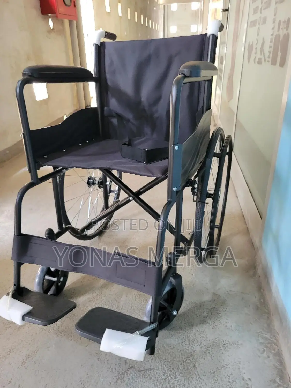 Wheelchair坎ىfootrest, Sturdy, Wheelchair for Disabled People