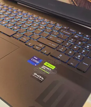 New Laptop HP Omen 16 16GB Intel Core i9 SSD 1T