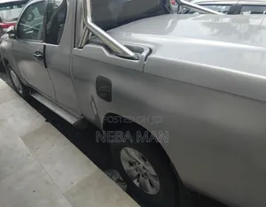 Toyota Hilux 2017 Silver