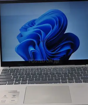 New Laptop Dell 16GB Intel Core Ultra 7 SSD 1T