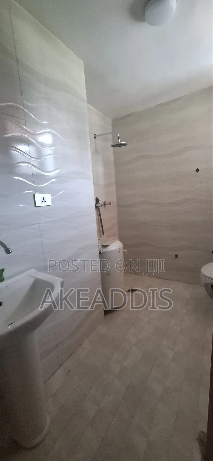 Furnished 3bdrm Condo in Bole Ayat for sale