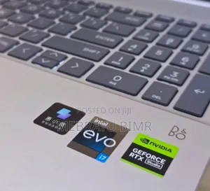 New Laptop HP Pavilion 17 16GB Intel Core I7 SSD 1T