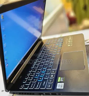 New Laptop Acer Predator Helios 300 16GB Intel Core I7 SSD 1T