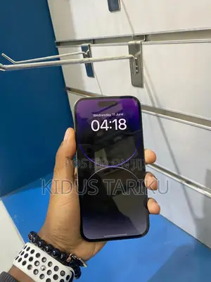 Photo - Apple iPhone 14 Pro 128 GB Purple