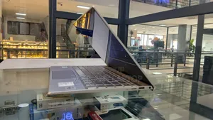 Laptop HP Envy X360 8GB Intel Core I5 SSD 1T