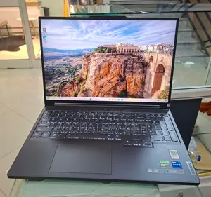 New Lenovo Legion Y7000P IRX9 Gaming Laptop 16GB Intel Core I7 SSD 1T