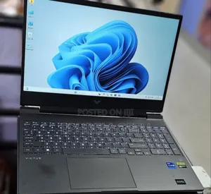 New Laptop HP Victus 16 16GB Intel Core I7 SSD 1T