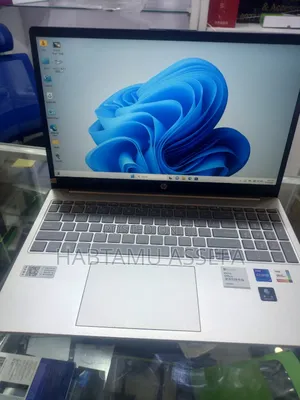 New Laptop HP Stream Notebook 16GB Intel Core I7 SSD 1T