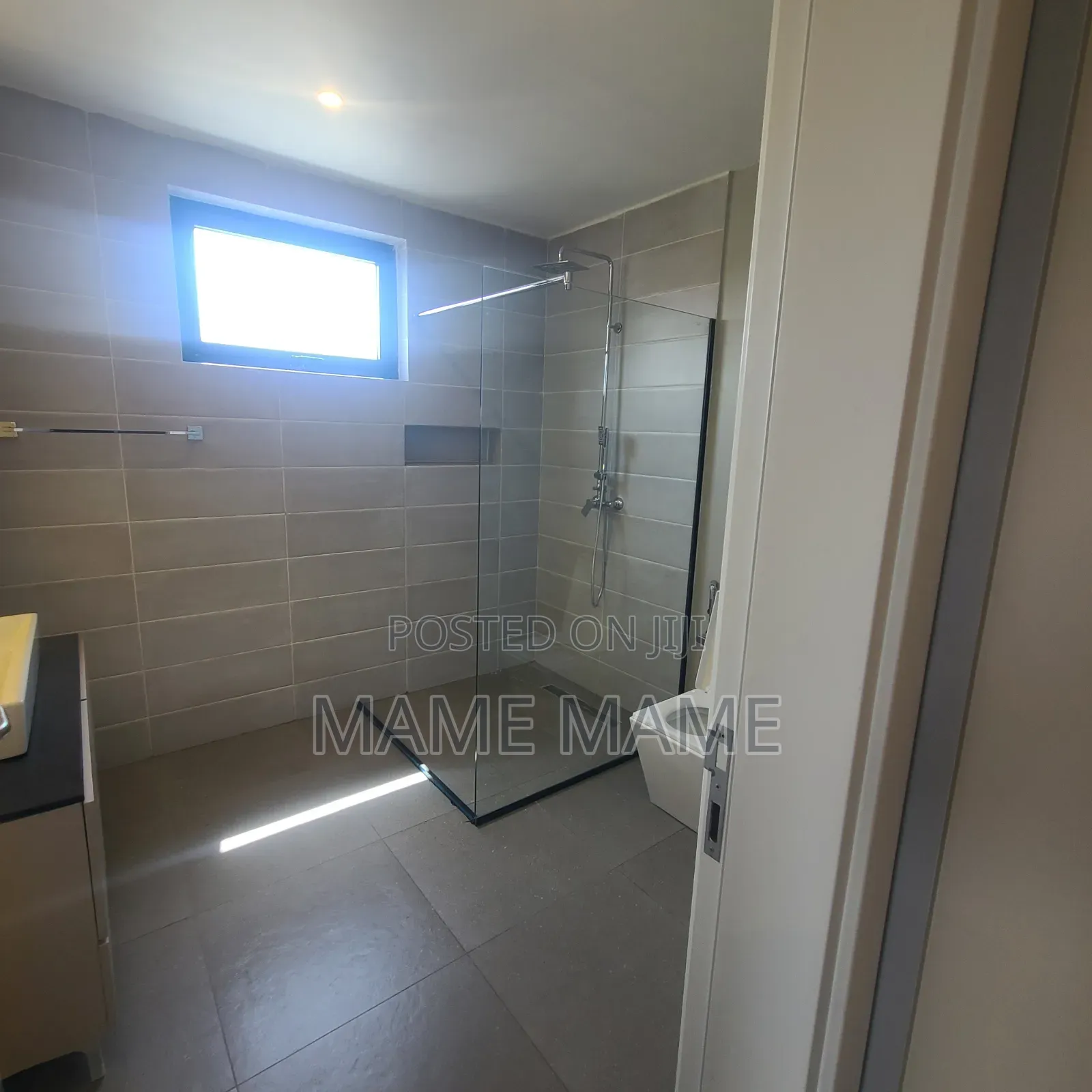 3bdrm Apartment in Addis Abeba, Bole for rent