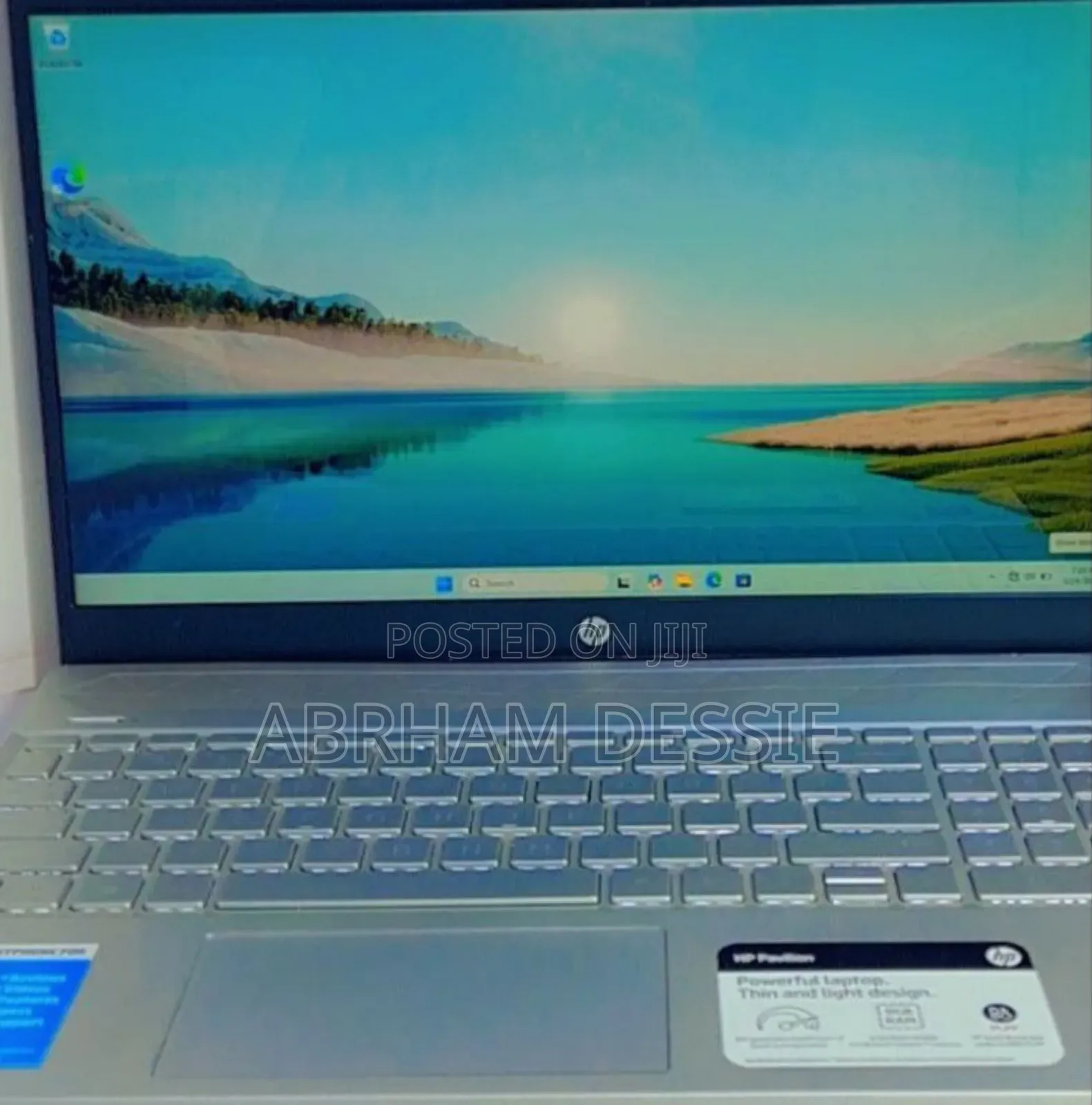 New Laptop HP Pavilion 15 8GB Intel Core I7 SSD 256GB