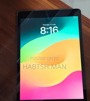 Photo - New Apple iPad 10.2 (2019) 256 GB Silver