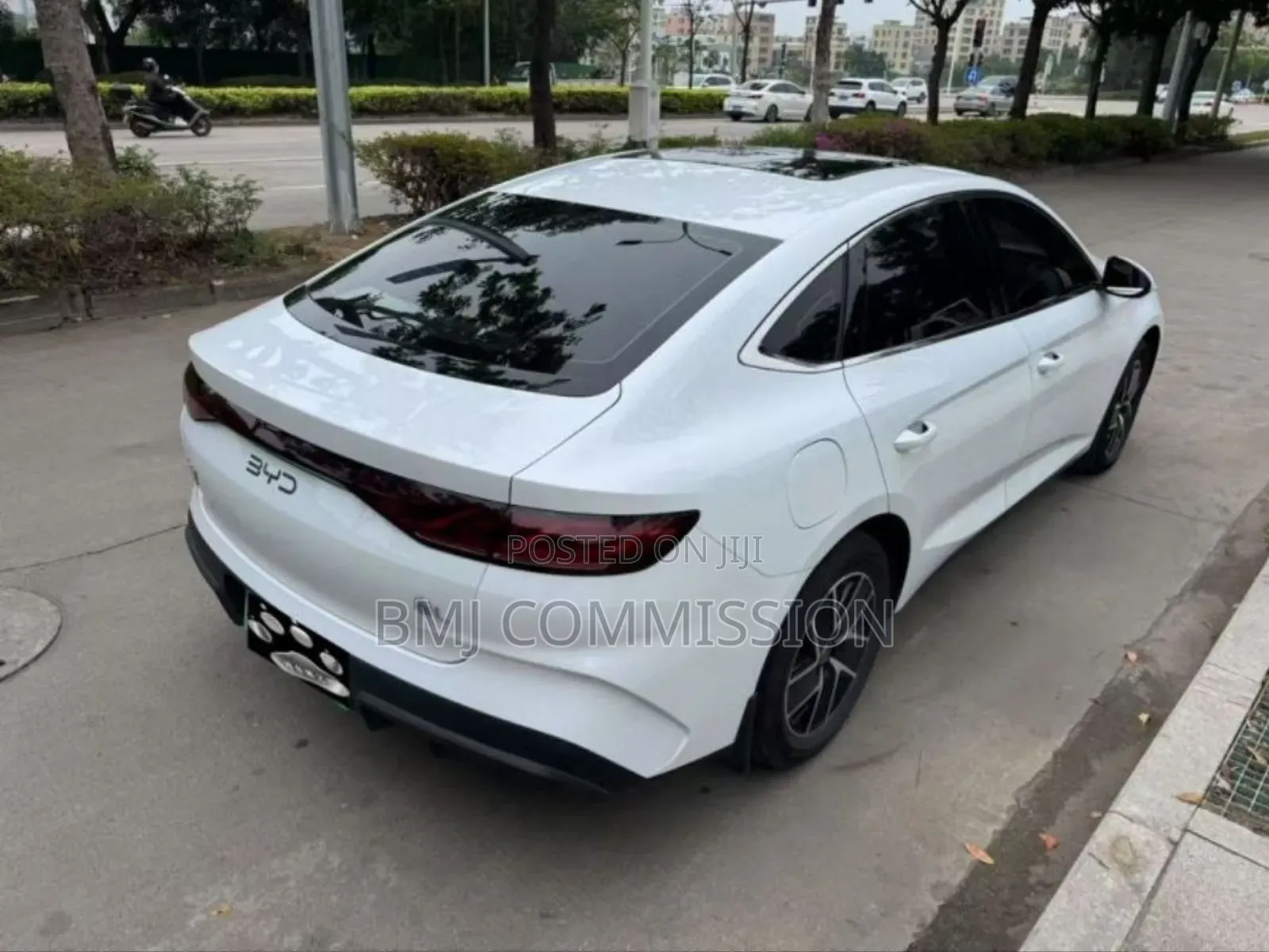 New BYD Qin L DM-i 2024 White
