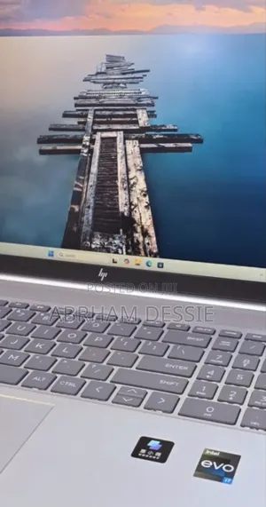 Photo - New Laptop HP Pavilion 15 16GB Intel Core I7 SSD 1T