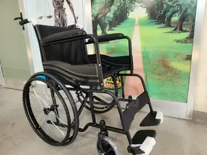 Photo - Wheelchair的我wheelchair走出wheelchair起初wheelchair者的wheelchair