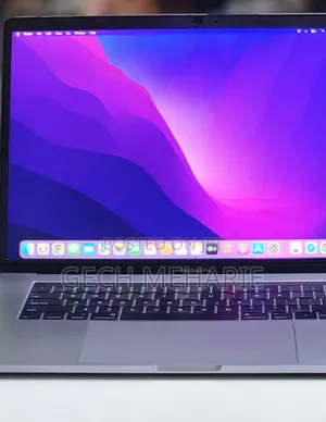 New Laptop Apple MacBook Pro 2016 16GB Intel Core I7 SSD 256GB