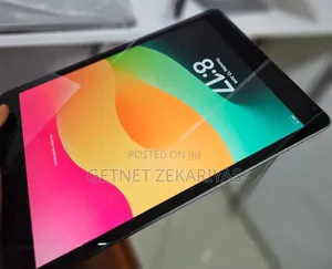 Photo - New Apple iPad 10.2 (2021) 256 GB