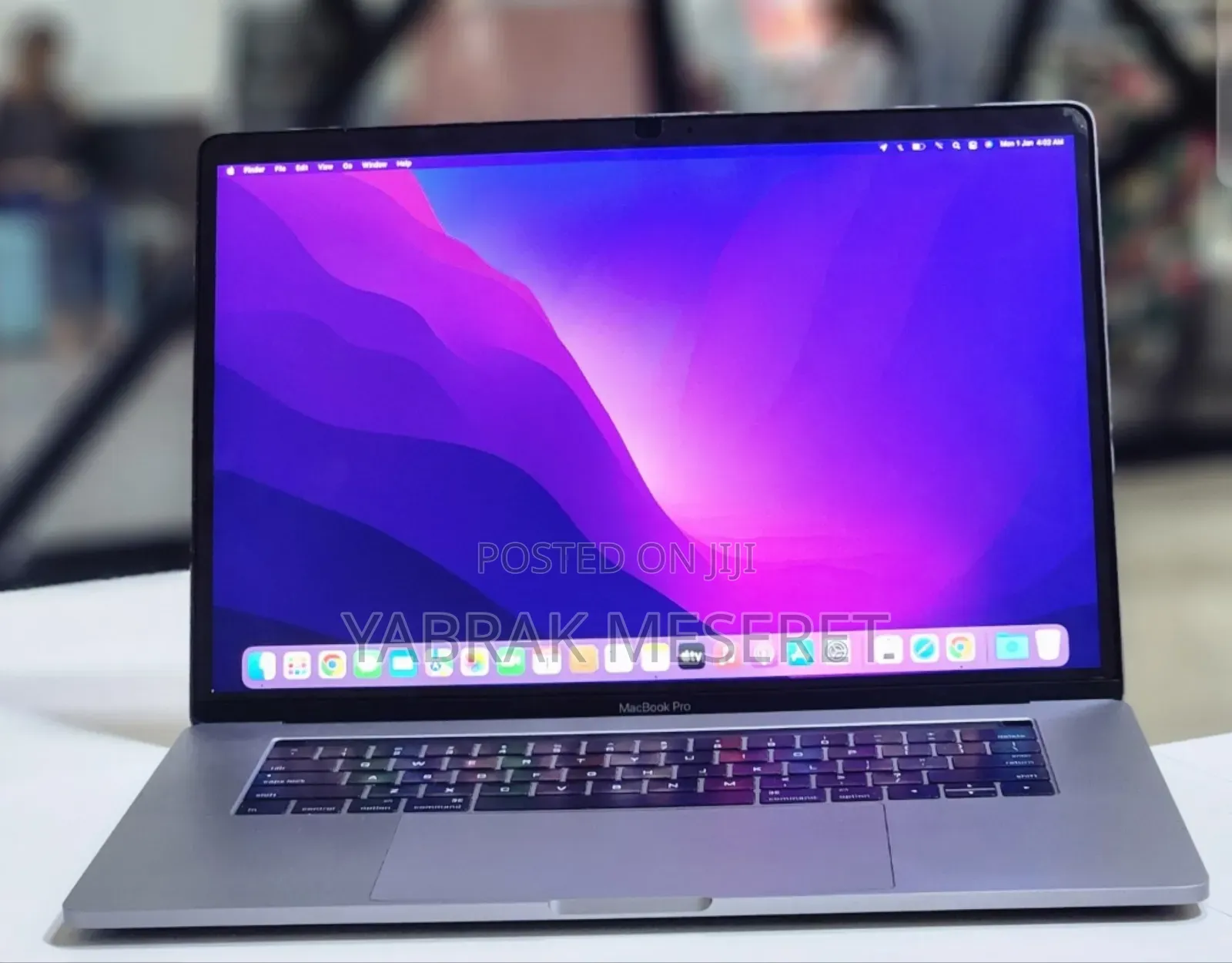 New Laptop Apple MacBook Pro 2016 16GB Intel Core I7 SSD 256GB