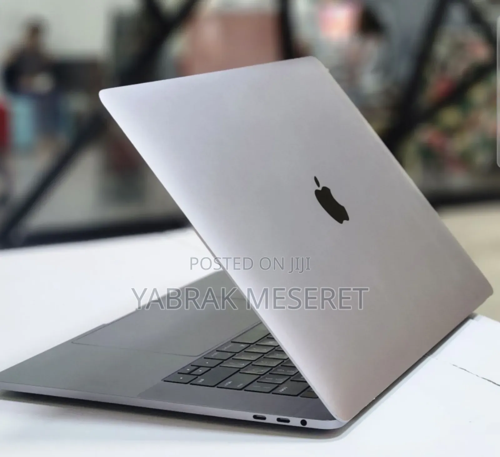 New Laptop Apple MacBook Pro 2016 16GB Intel Core I7 SSD 256GB