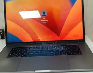 New Laptop Apple MacBook Pro 2017 16GB Intel Core I7 SSD 512GB