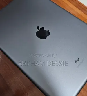 New Laptop Apple MacBook Pro 2019 64GB Intel Core I5 SSD 256GB