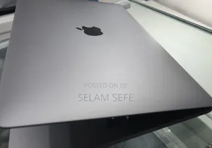 New Laptop Apple MacBook Pro 8GB Intel Core I5 SSD 128GB