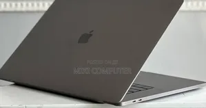 New Laptop Apple MacBook Pro 2019 16GB Intel Core I7 SSD 512GB