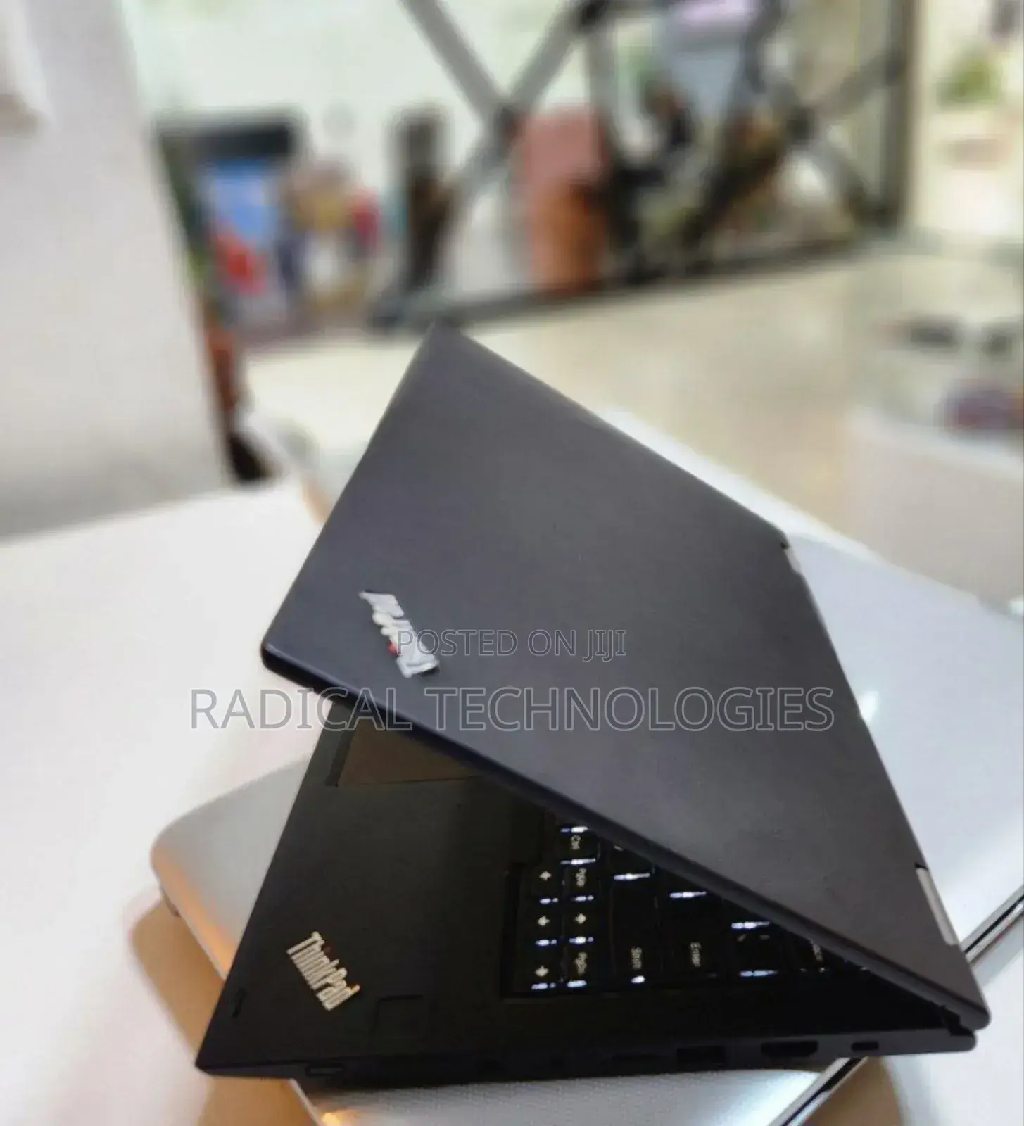 New Laptop Lenovo ThinkPad Yoga 8GB Intel Core I5 SSD 512GB
