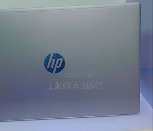 New Laptop HP Pavilion 15 8GB Intel Core I7 SSD 256GB