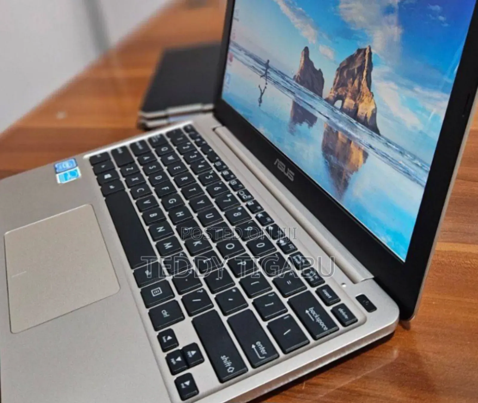 New Laptop Asus 2GB SSD 32GB