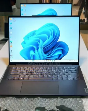 Photo - New Laptop Lenovo Yoga 7i 32GB Intel Core I7 SSD 1T