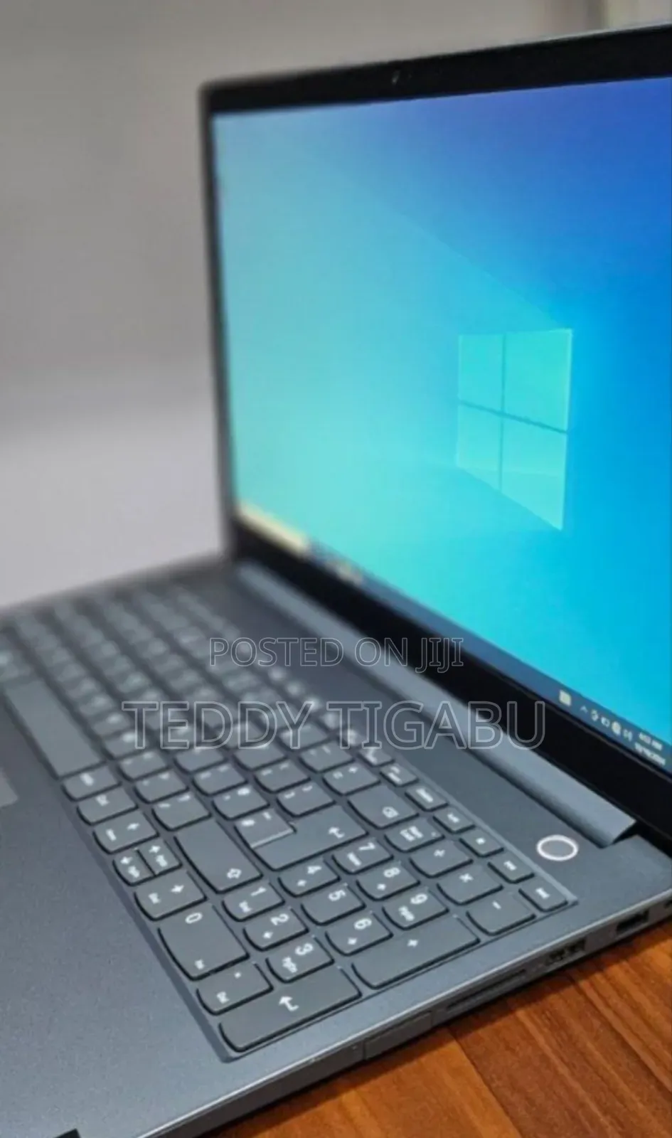 New Laptop Lenovo ThinkBook 15 8GB Intel Core I5 SSD 256GB