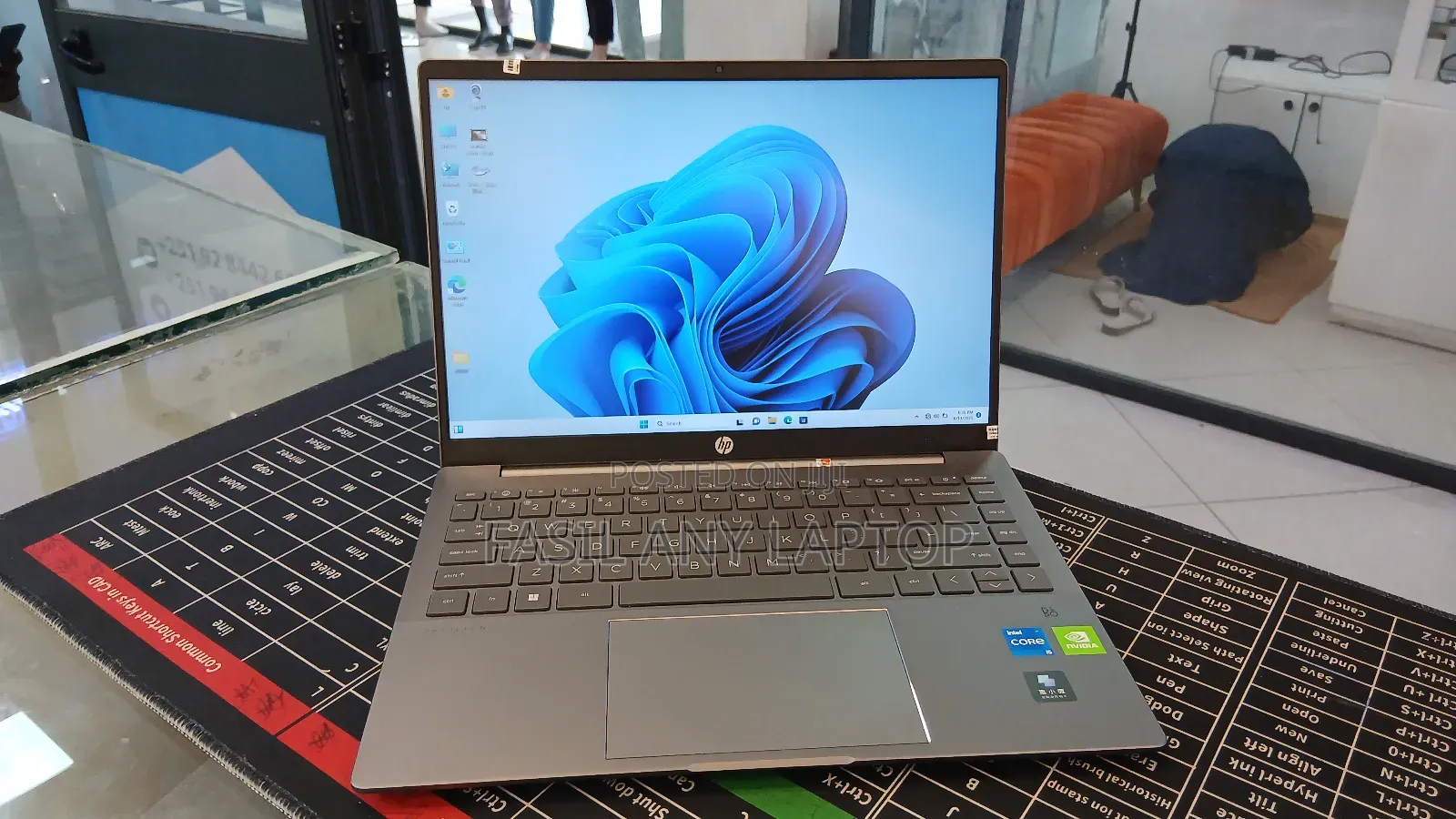 New Laptop HP Pavilion 14 2GB Intel Core I5 SSD 512GB