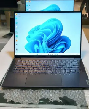 New Laptop Lenovo Yoga 2 32GB Intel Core I7 SSD 1T