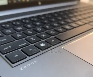New Laptop HP ZBook 15 32GB Intel Core I7 SSD 1T