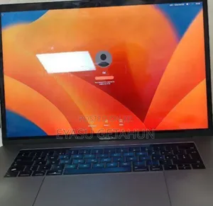 New Laptop Apple MacBook Pro 2017 16GB Intel Core I7 SSD 512GB