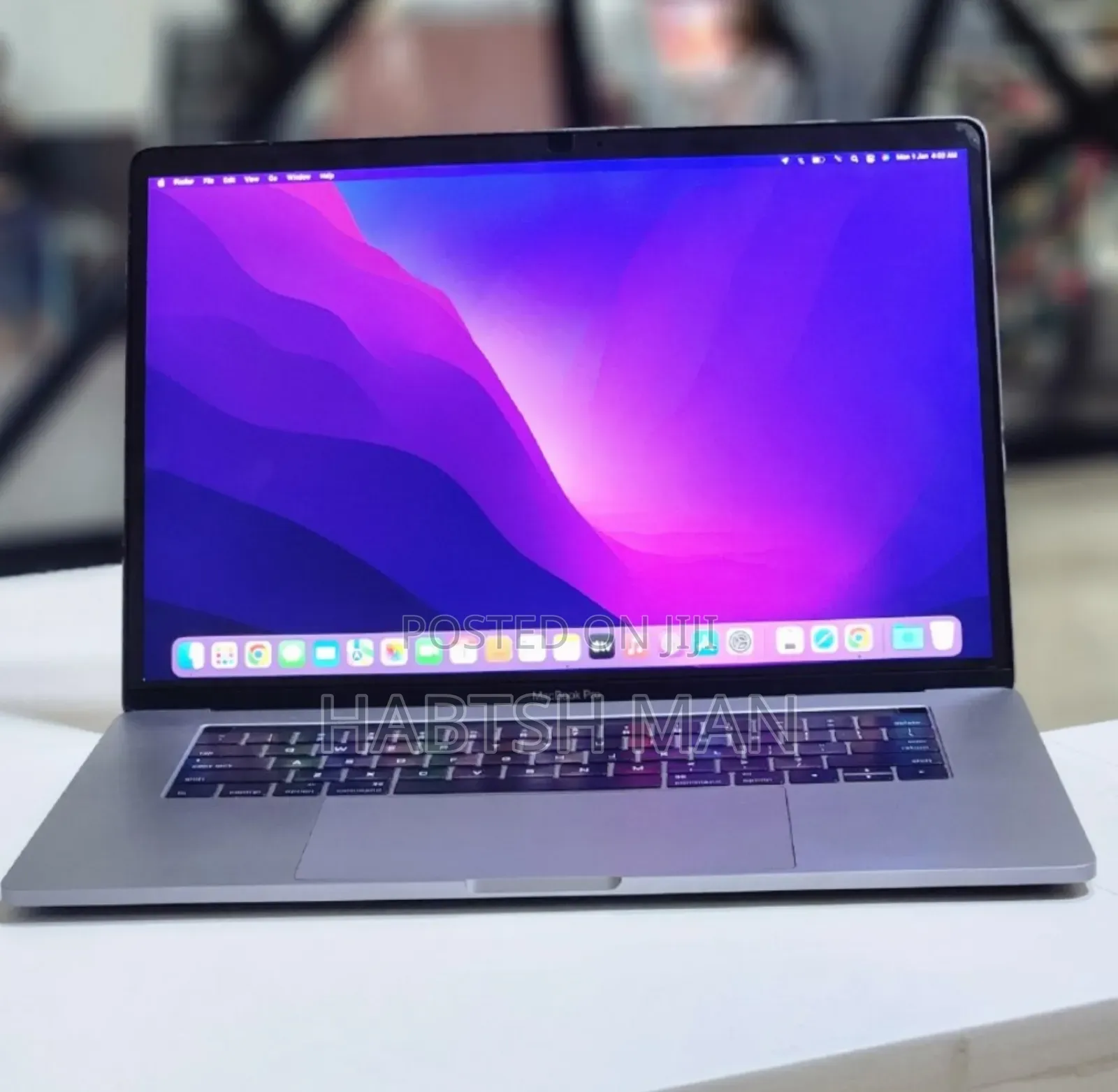 New Laptop Apple MacBook Pro 2016 16GB Intel Core I7 SSD 256GB