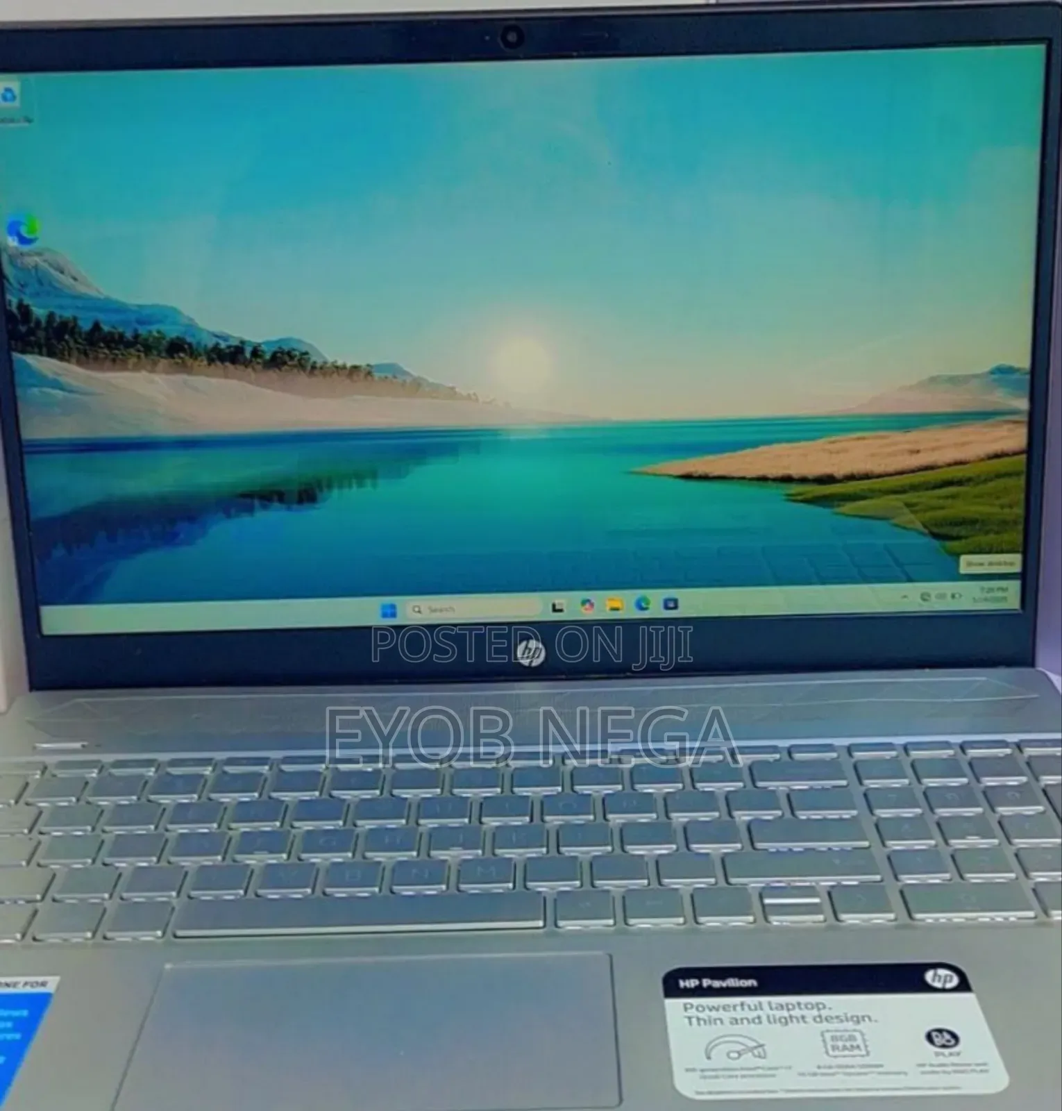 New Laptop HP Pavilion 15 8GB Intel Core I7 SSD 256GB