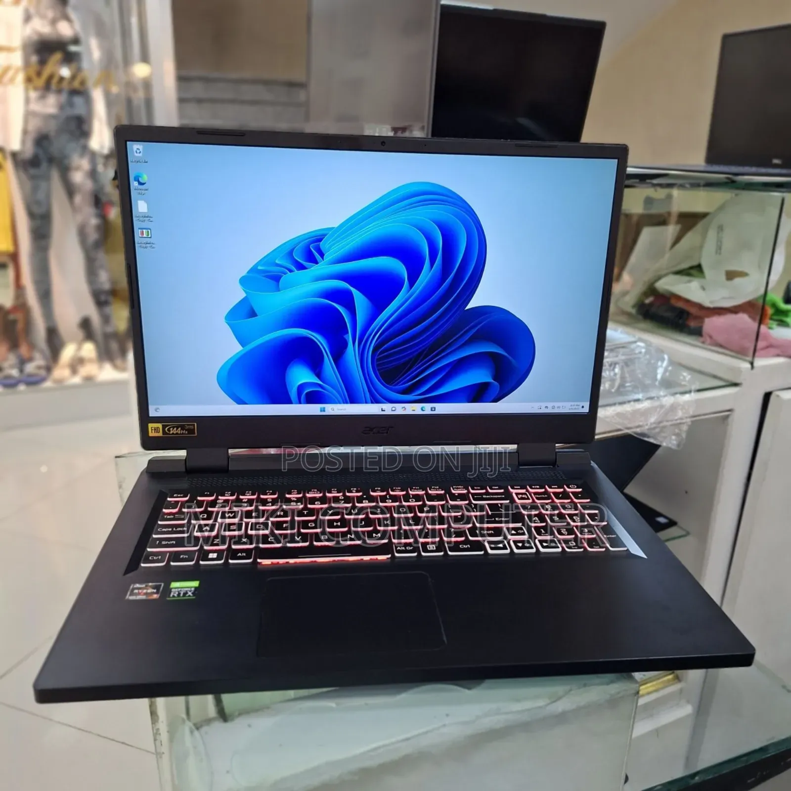 New Laptop HP Omen 17 32GB Intel Core I7 SSD 2T