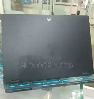 New Laptop Acer Predator Helios 16 16GB Intel Core I9 SSD 1T