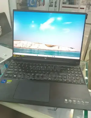 New Laptop Acer Predator Helios 16 16GB Intel Core I9 SSD 1T