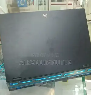 New Laptop Acer Predator Helios 16 16GB Intel Core I9 SSD 1T