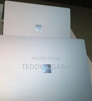 New Laptop Microsoft Surface 16GB Intel Core I7 SSD 512GB