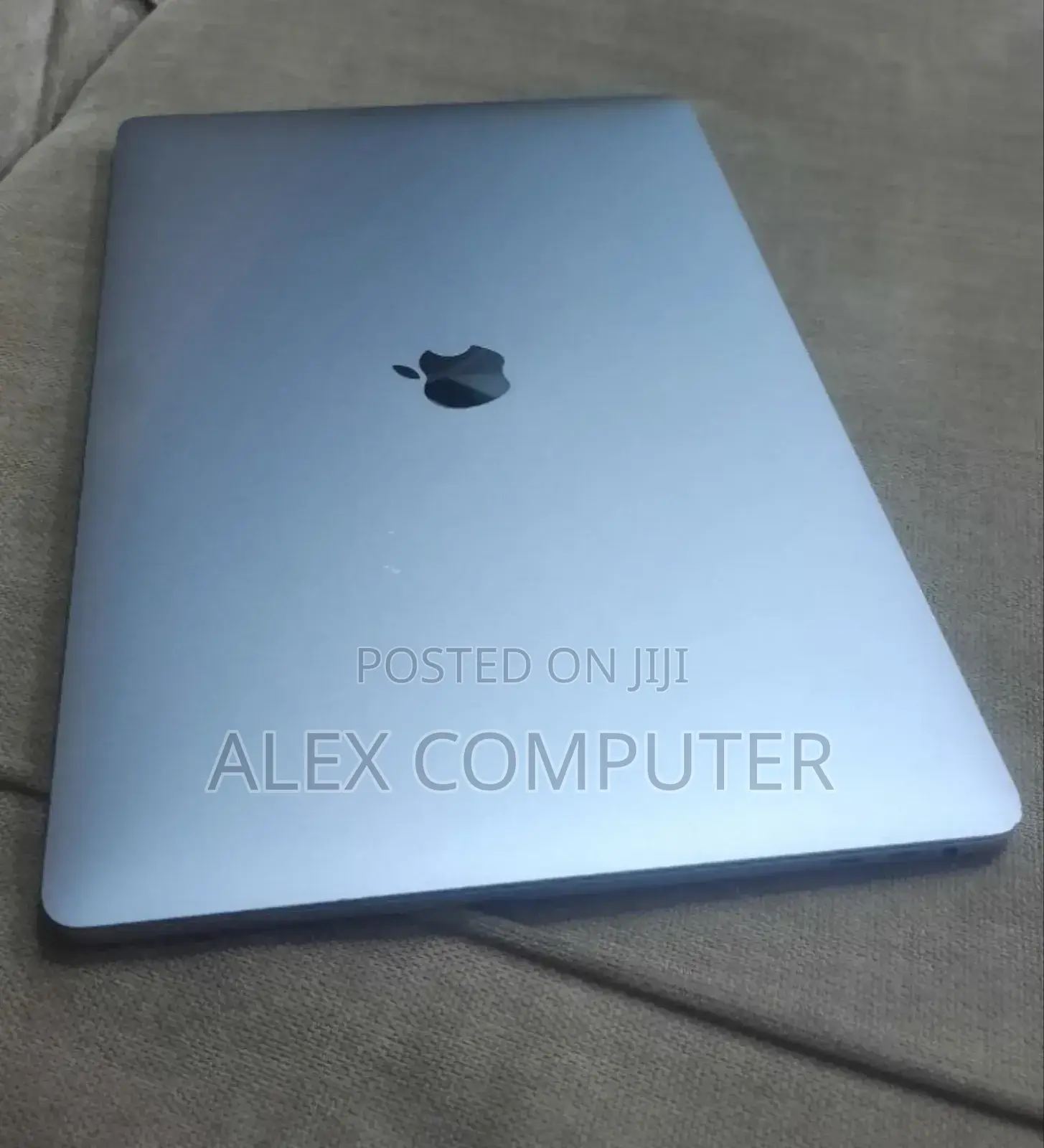 New Laptop Apple MacBook Pro 2019 32GB Intel Core I9 SSD 512GB