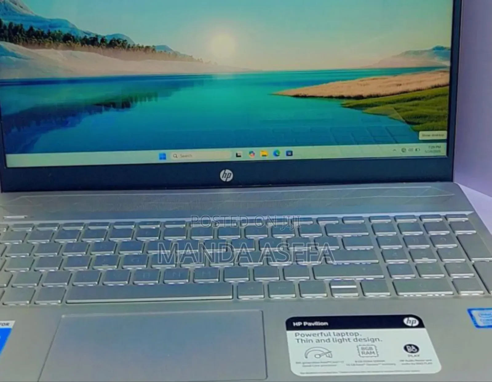 New Laptop HP Pavilion 15 8GB Intel Core I7 SSD 256GB