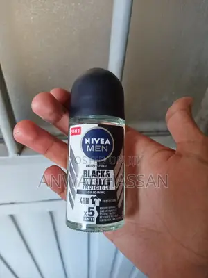 Photo - Nivea Men Black White Invisible Original Roll-on