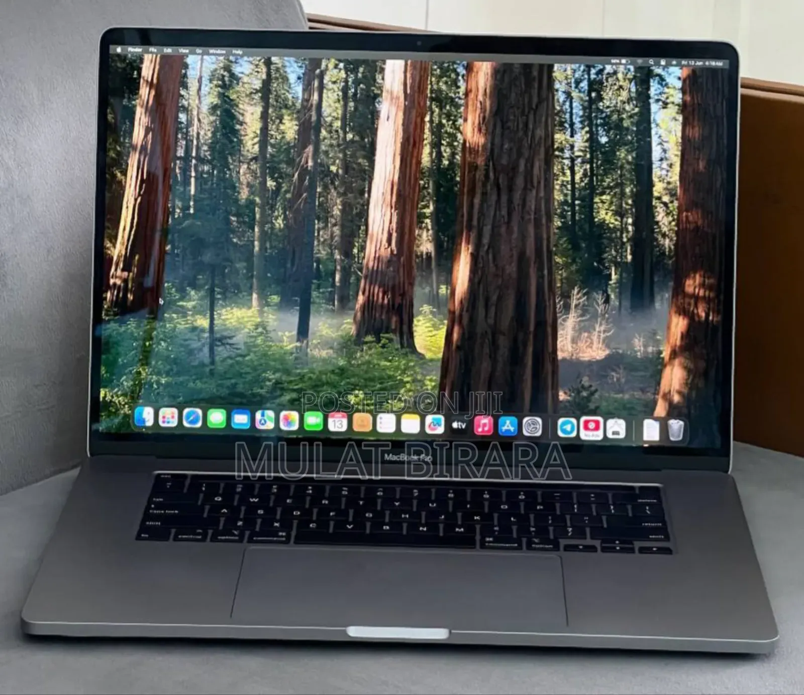 New Laptop Apple MacBook Pro 2019 16GB Intel Core I7 SSD 512GB