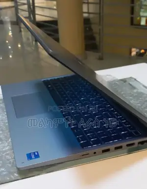 New Laptop Dell Latitude 5540 16GB Intel Core I7 SSD 512GB