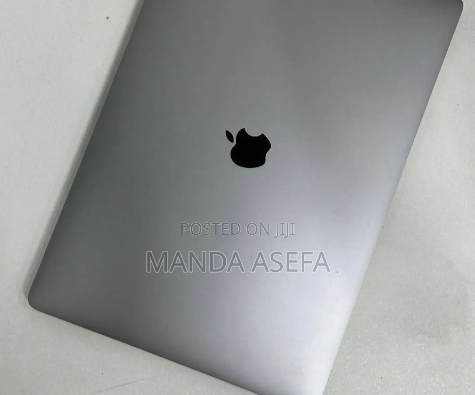 New Laptop Apple MacBook Pro 2019 16GB Intel Core I7 SSD 512GB