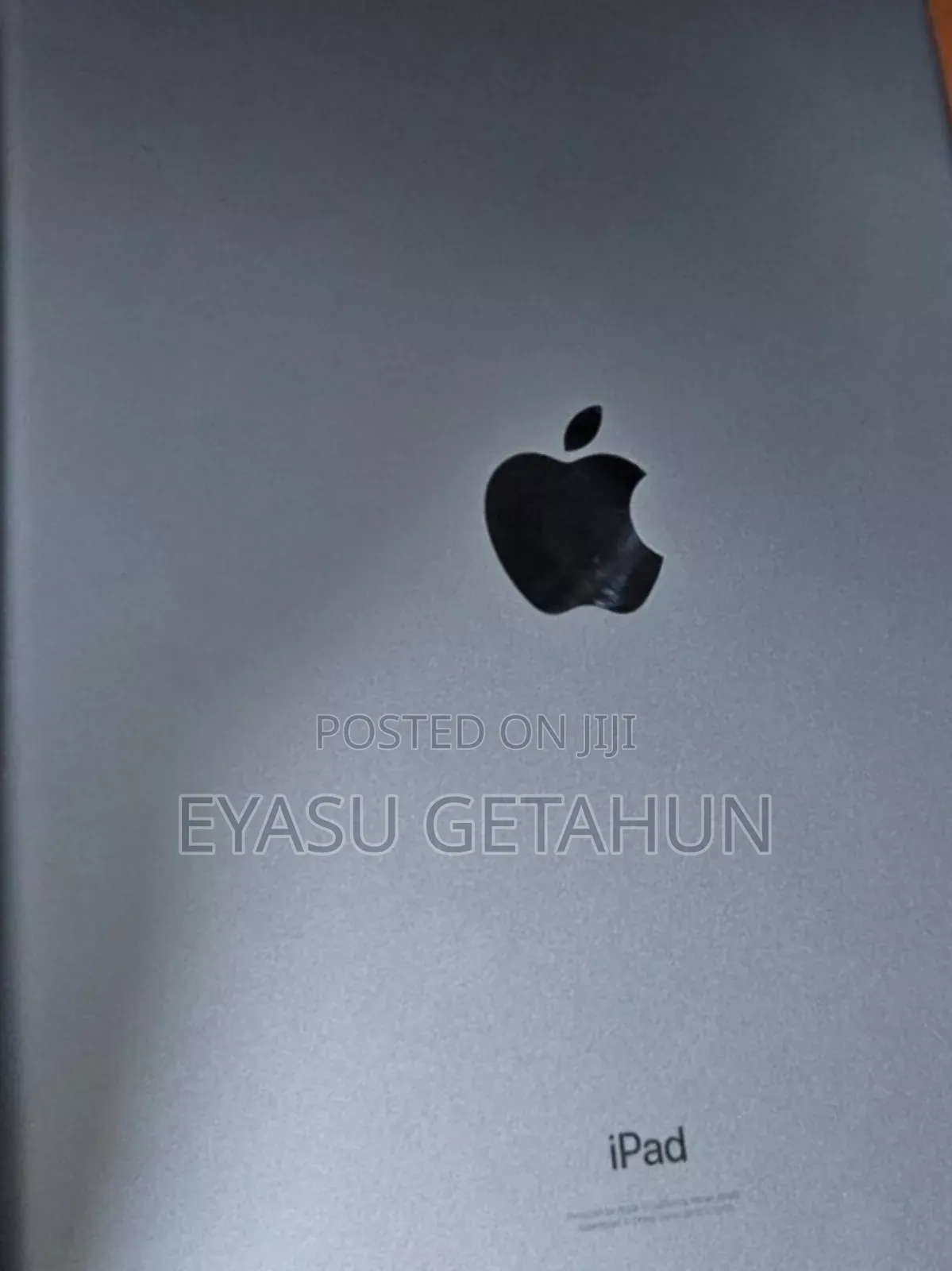 New Apple iPad (2025) 256 GB Silver